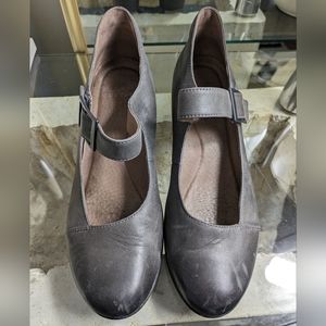 Dansko Mary Jane heels